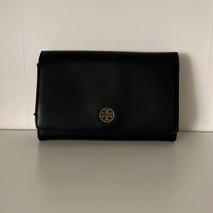 Tory Burch wallet on chain black